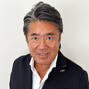 新名真郎の写真